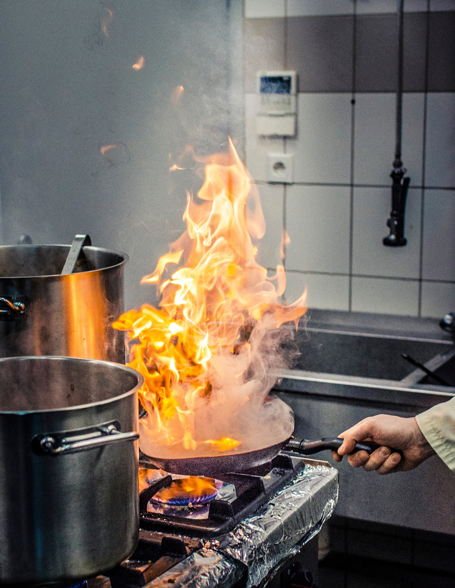 Fire in the kitchen - restaurant